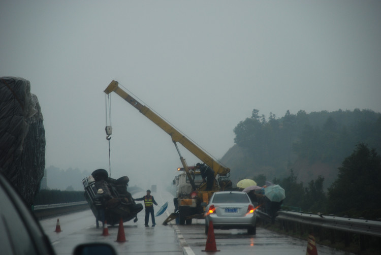 【2007春节湖南行】 之七 参观湘潭毛泽东故居，遭遇有史以来最长的一次堵车 - 小鱼滋味 - 小鱼滋味