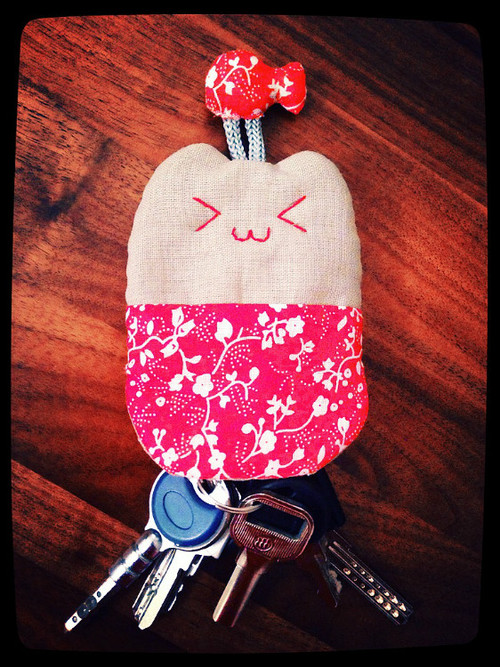 【小鱼手作】 一款很可爱的猫咪型钥匙包（含制作教程） - 小鱼滋味 - 小鱼滋味