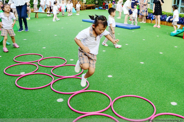 幼儿园小班下学期 · 家长开放日 - 小鱼滋味 - 小鱼滋味