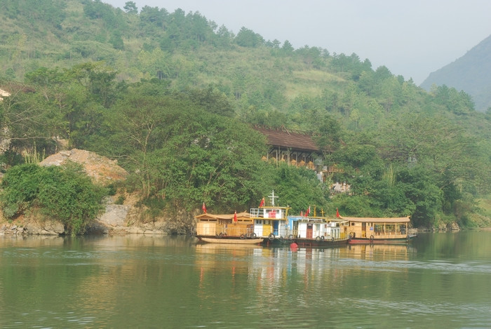 湟川三峡 - 小鱼滋味 - 小鱼滋味