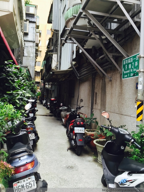 【带着宝宝去旅行】台湾 · 台北故宫博物院、忠烈祠、中正纪念堂、龙山寺 - 小鱼滋味 - 小鱼滋味