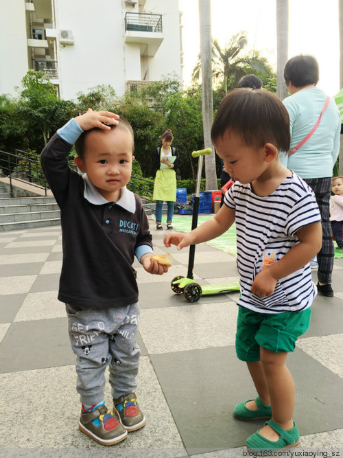 小衣襟满22个月了 - 小鱼滋味 - 小鱼滋味 小衣襟满22个月了 - 小鱼滋味 - 小鱼滋味
