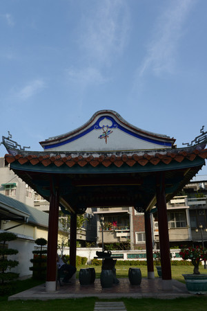 【冬季到台北来看雨】 台南 · 城隍庙 - 小鱼滋味 - 小鱼滋味 【冬季到台北来看雨】 台南 · 城隍庙 - 小鱼滋味 - 小鱼滋味