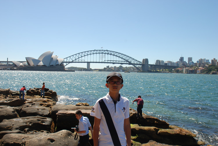 【2009春节澳洲团游】之十一 徜徉悉尼 360度感受悉尼大剧院的迷人魅力 - 小鱼滋味 - 小鱼滋味