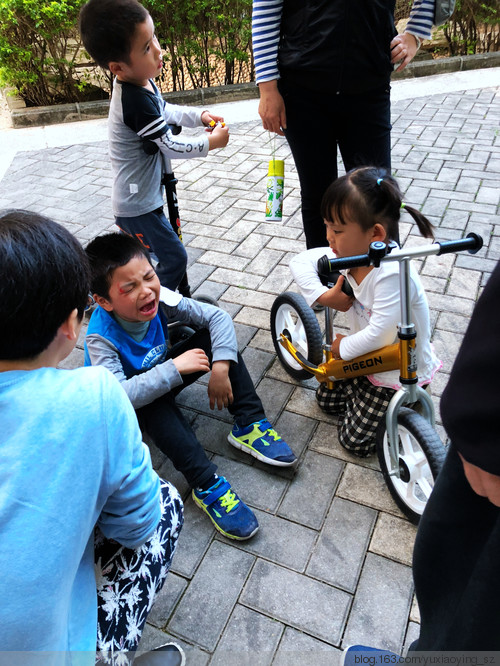 小衣襟三岁 9个月 - 小鱼滋味 - 小鱼滋味