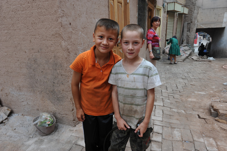 喀什老城中的孩子们 - 小鱼滋味 - 小鱼滋味