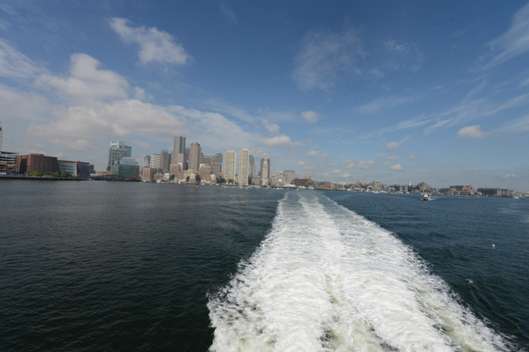 【走路去纽约】D13 波士顿—纽波特，出海看鲸鱼，沉醉在科德角美丽的黄昏里 - 小鱼滋味 - 小鱼滋味