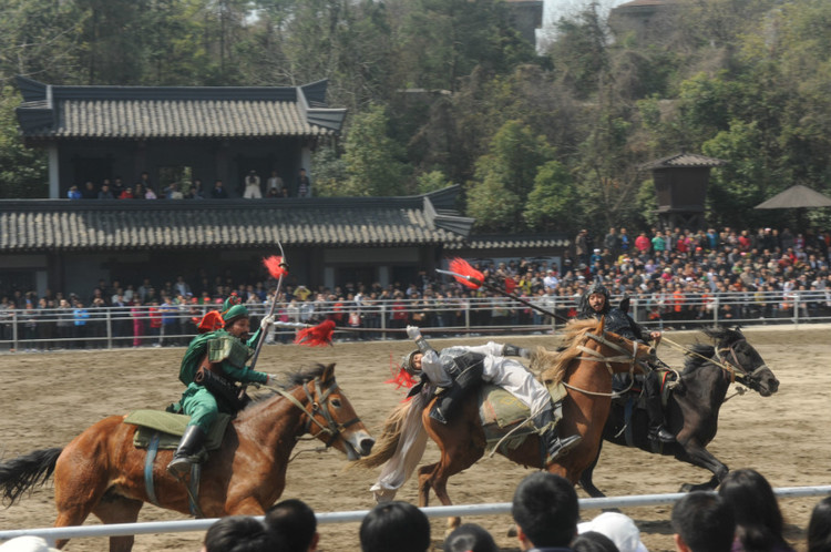 【无锡之春】 三国水浒影视城里走一遭 - 小鱼滋味 - 小鱼滋味