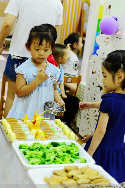 【小衣襟的幼儿园】 快乐六一的前奏 - 小鱼滋味 - 小鱼滋味